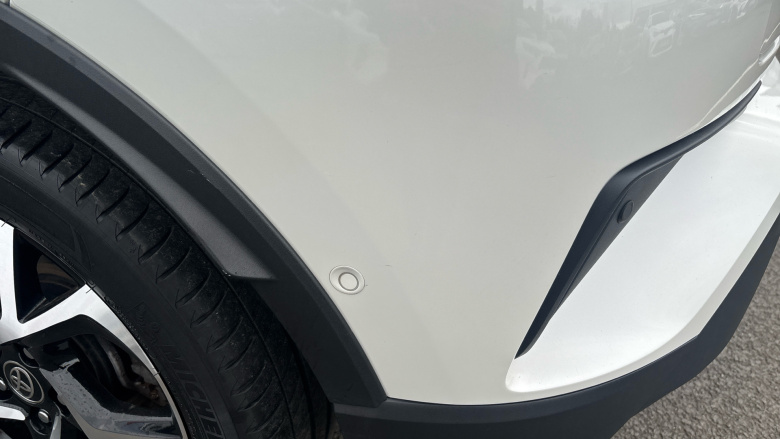 Toyota C-HR 1.8 Hybrid Design 5dr CVT Hybrid Hatchback